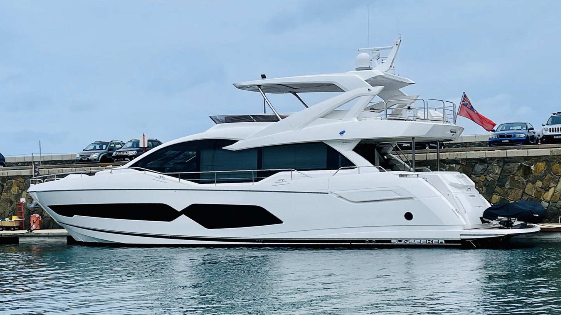 Sunseeker 76 Yacht